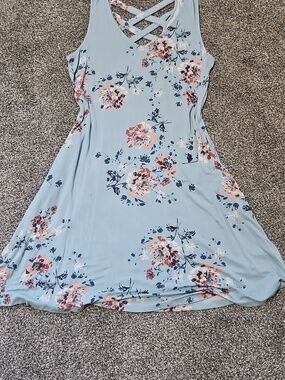 Light Blue Floral Crisscross Back Maxi Dress